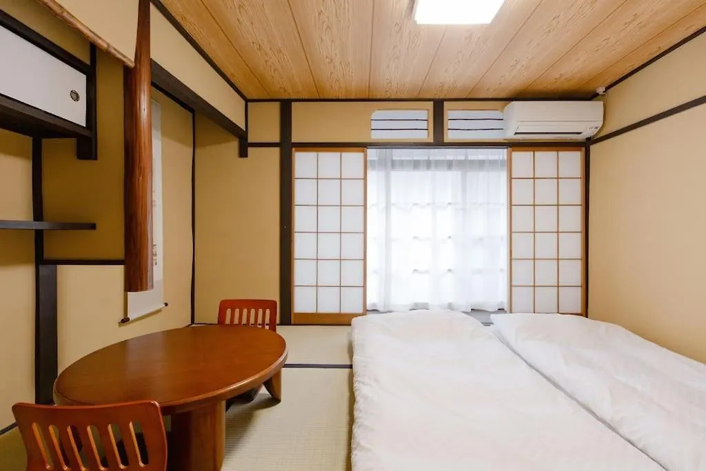 Kyoto Nijo Guest House Ichikawa Villa 0*,  Japonya